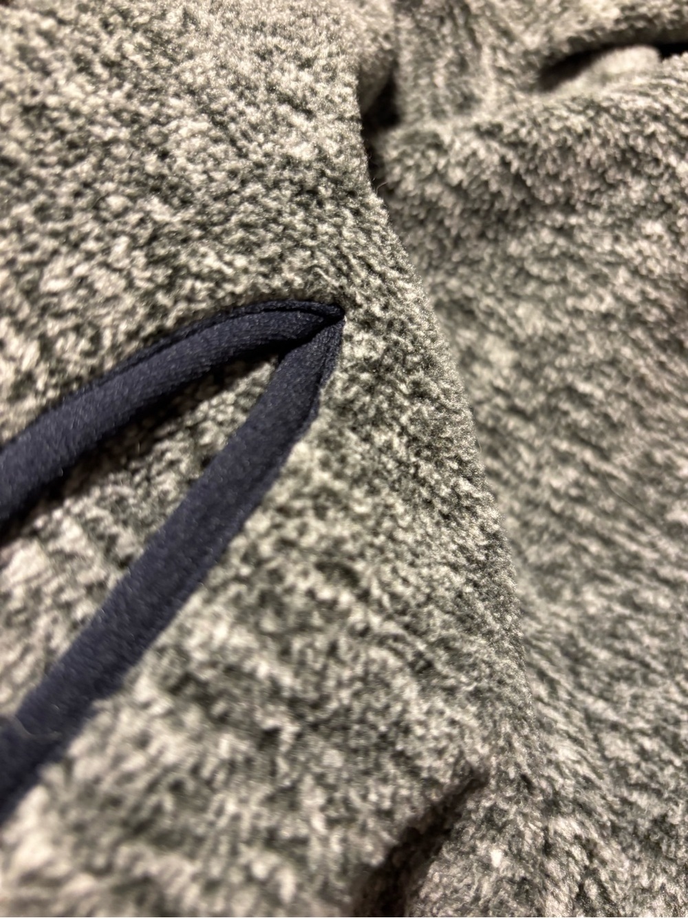 Abercrombie & Fitch Men's Heather Gray Half-Zip Sweater with Navy Trim - Picture 14 of 14